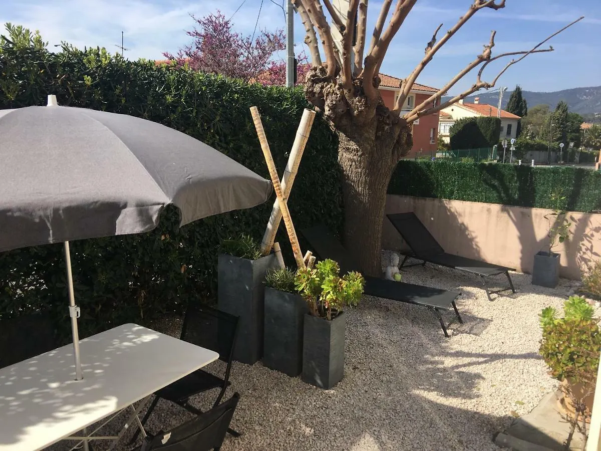 Les Lones Apartment Six-Fours-les-Plages France